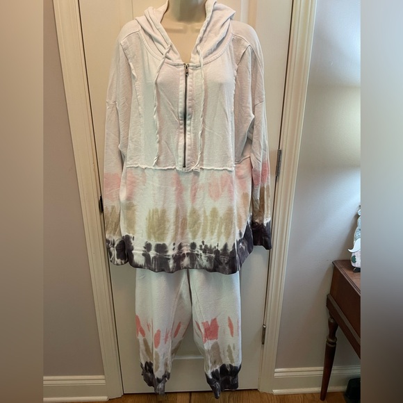 Wonderly Pants - Wonderly Tie-Dye Lounge Set - Pink, Beige, Navy